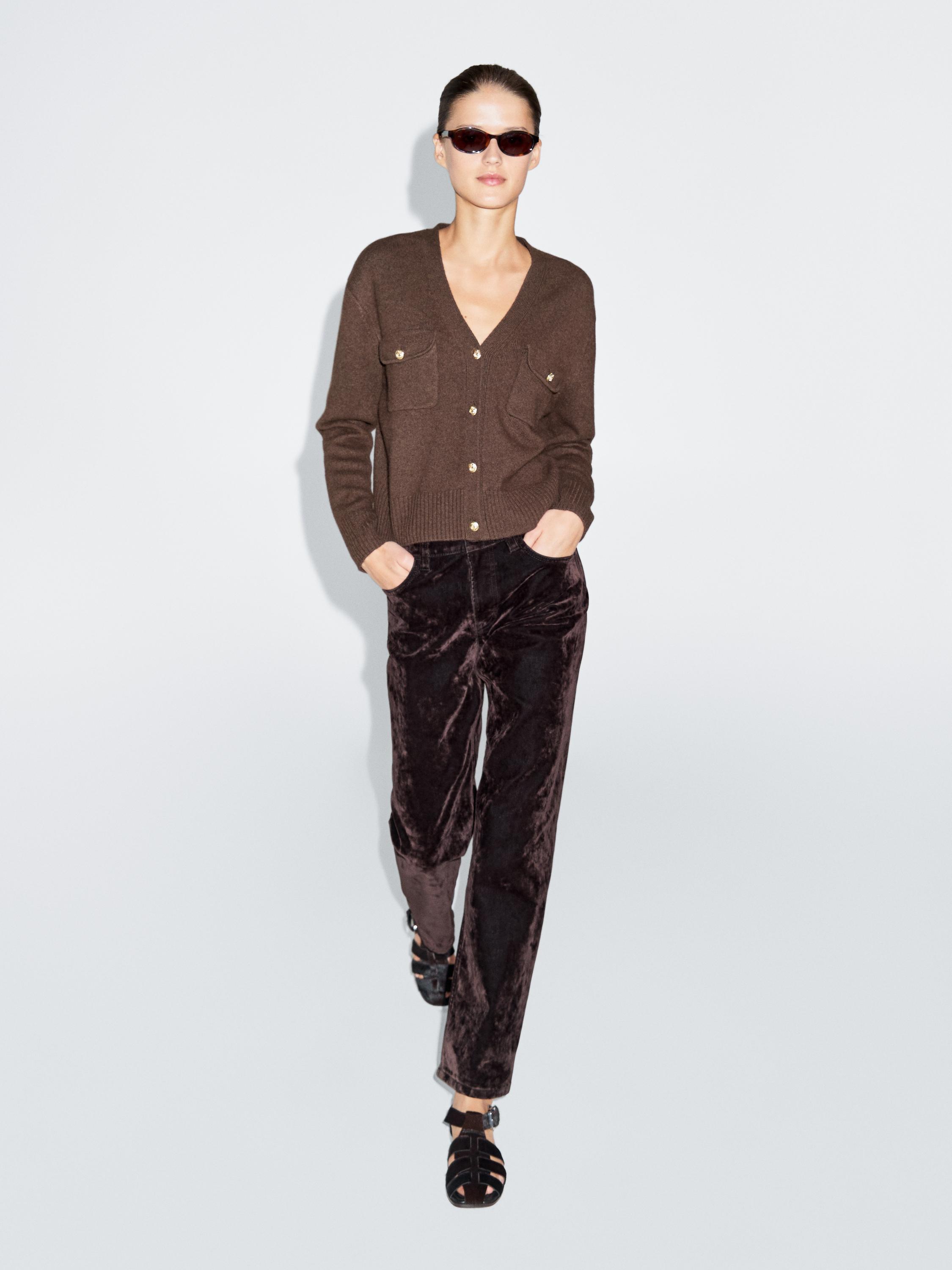 V-neck knit cardigan with gold buttons